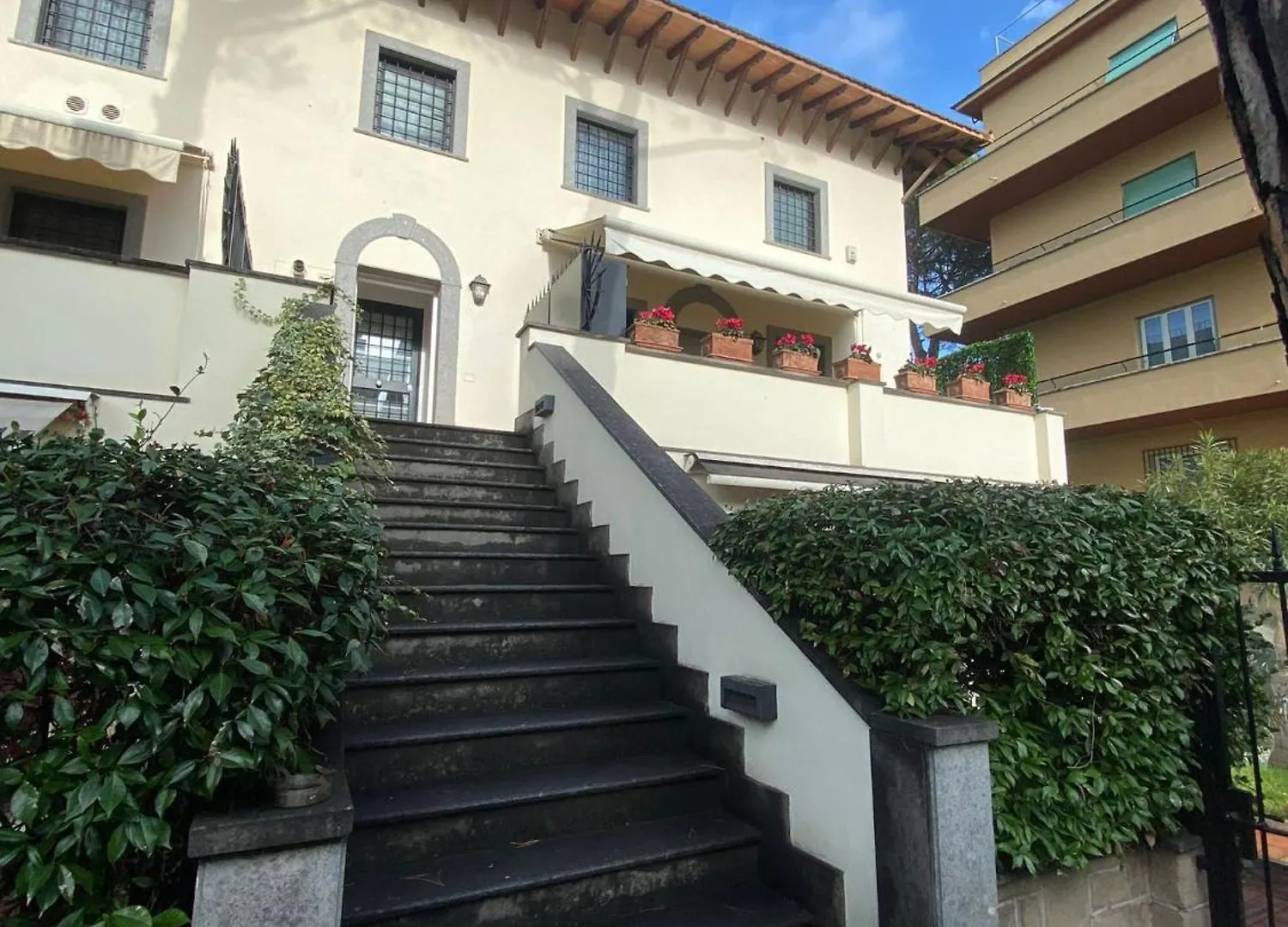Apartment Gemelli Flower'S House Rome